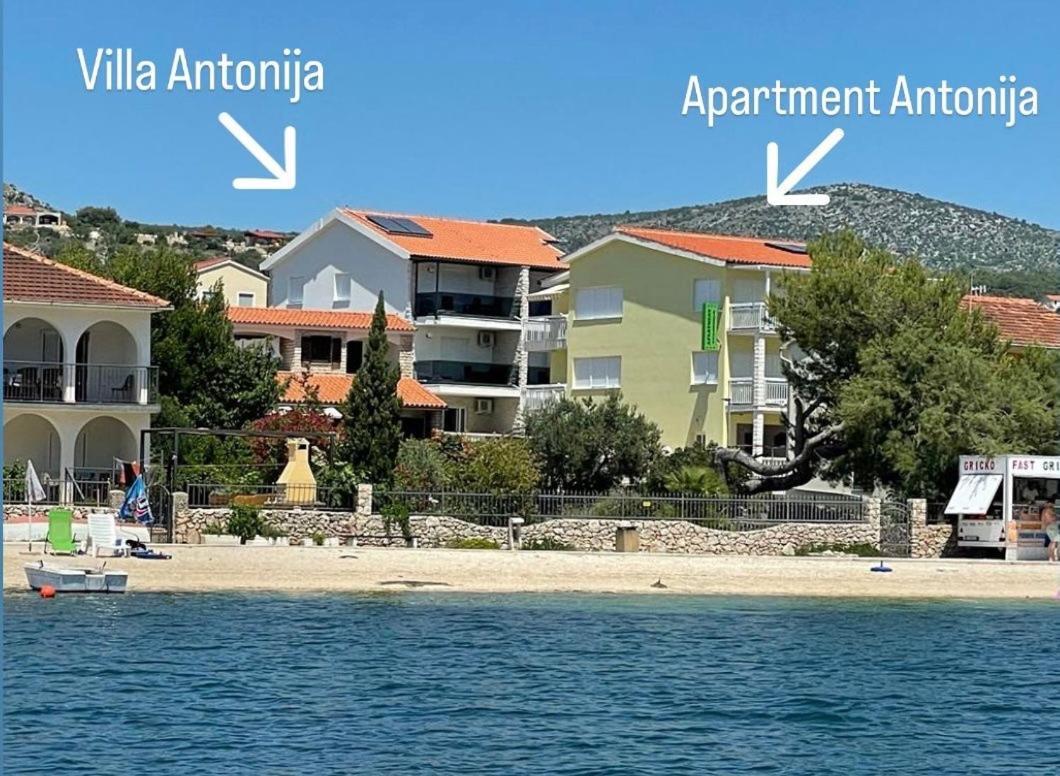 Apartment Antonija Rogoznica  Luaran gambar